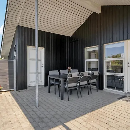 Skønt Hus I Med Sauna Tarm