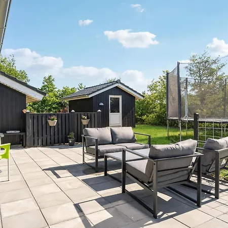 Skønt Hus I Med Sauna