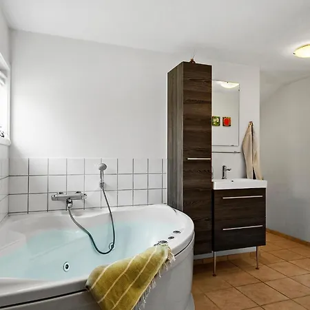 Gorgeous Home In Tarm With Sauna Prázdninový dům *